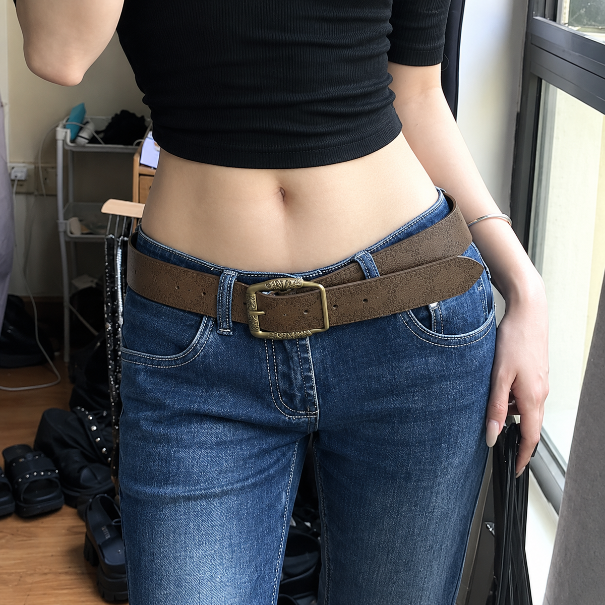 blavique-brown-laser-engraved-belt-03